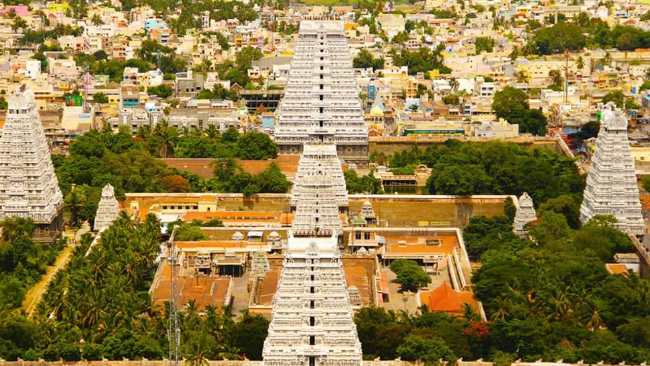 ஆவணி பௌர்ணமி.. திருவண்ணாமலையில் கிரிவலம் செல்ல ஏற்ற நேரம் இதுதான்!