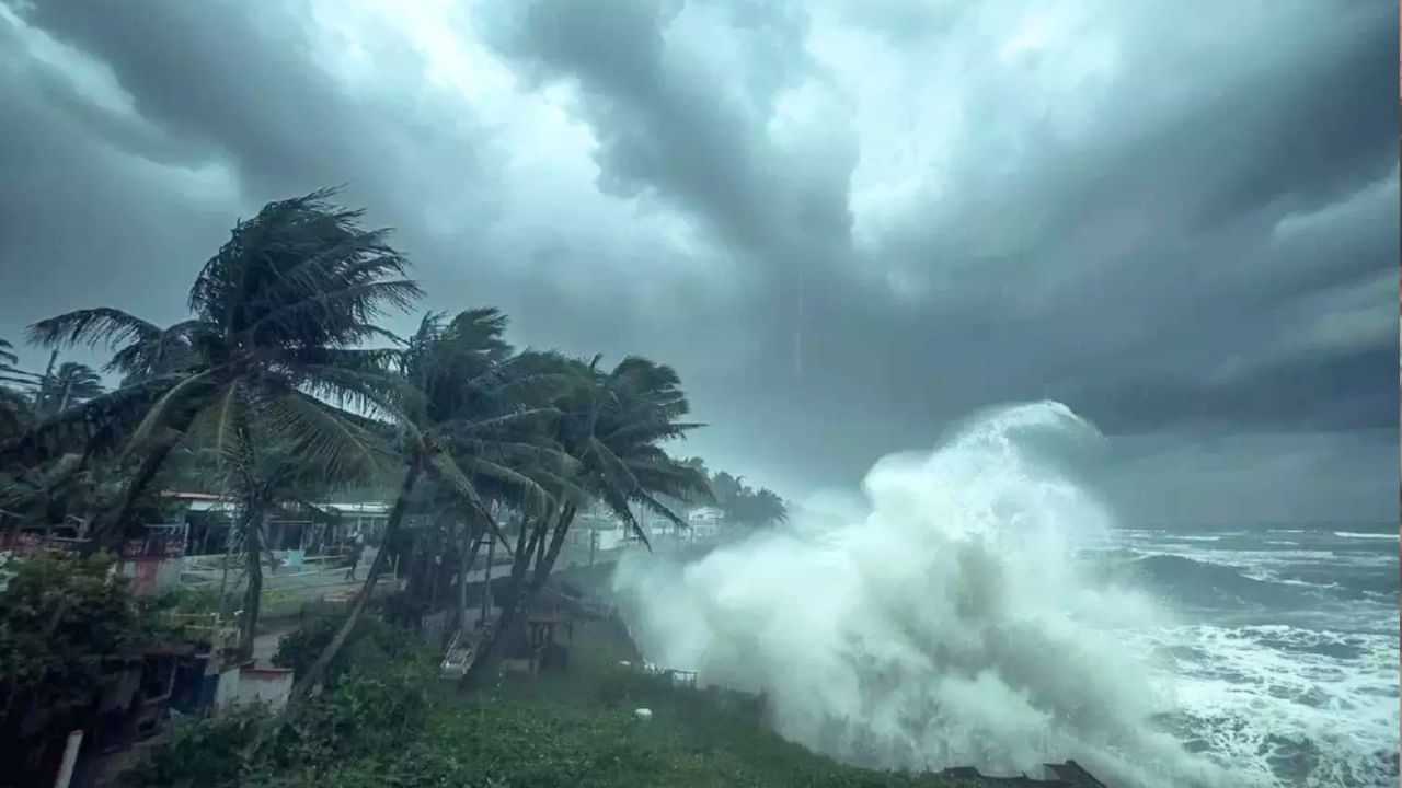 வலுவான புயல் உருவாக வாய்ப்பு.. அடுத்த 2 மாதமும் செம மழை இருக்கு!!