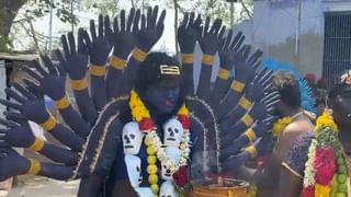 தூத்துக்குடி முத்தாரம்மன் ஆலயத்தில் களைகட்டிய தசரா திருவிழா!