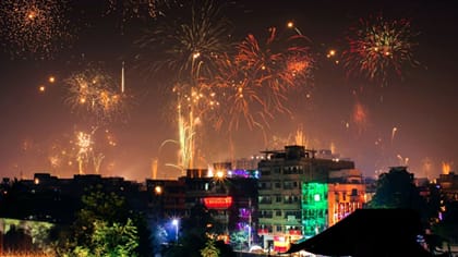ஒளித் திருவிழா: உங்கள் தீபாவளியை ஸ்பெஷலாக்க சில டிப்ஸ்!
