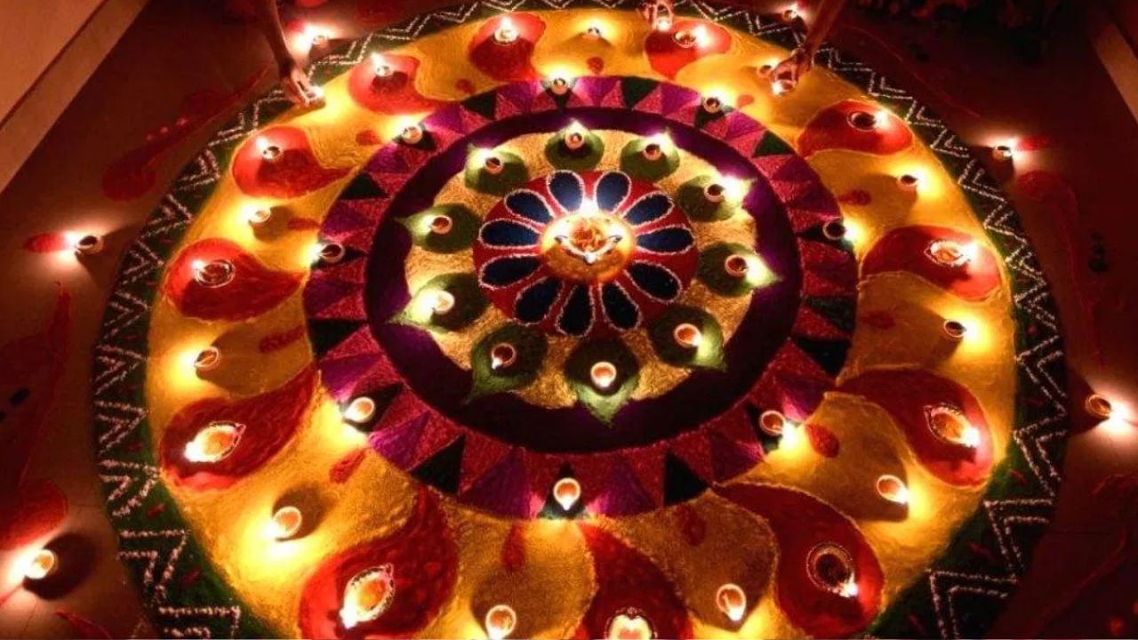 தீபாவளி தினத்தன்று இப்படி விளக்கேற்றினால் மகிழ்ச்சி தழைக்கும்!