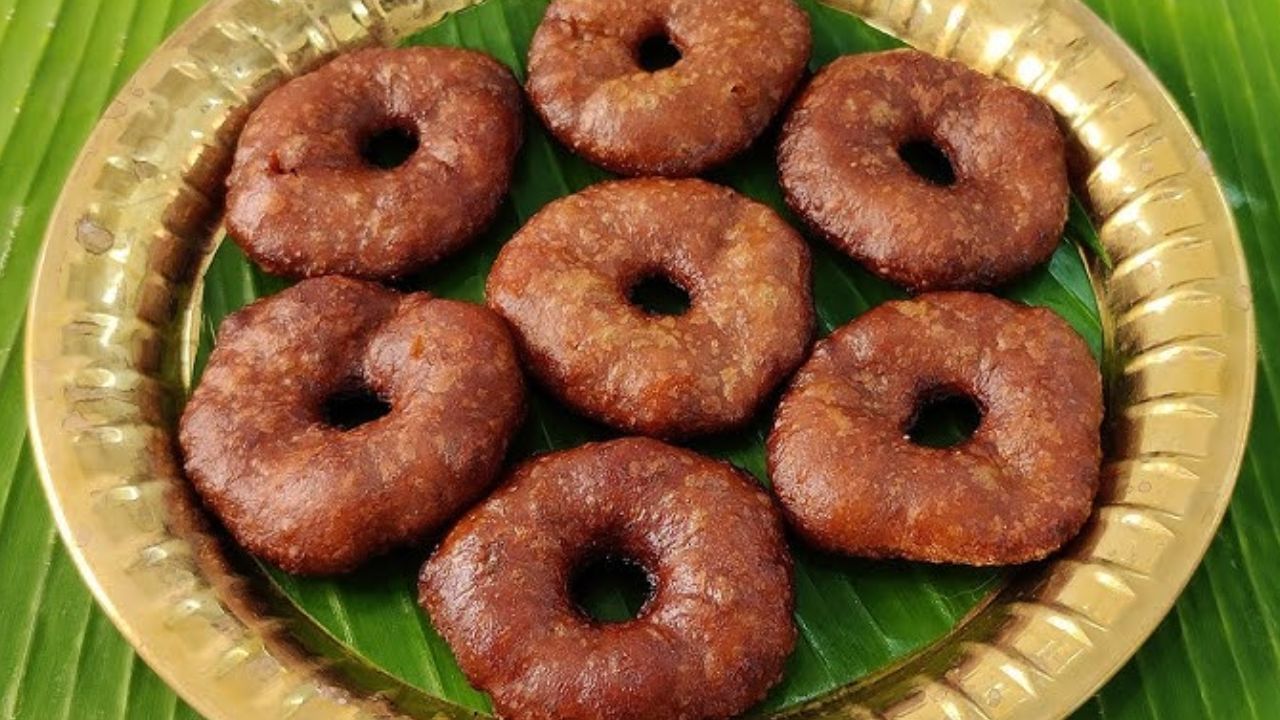 Diwali Sweets: தீபாவளி பலகாரம்! பாரம்பரியமிக்க அதிரசம் செய்முறை இதோ! Diwali Sweets: தீபாவளி பலகாரம்! பாரம்பரியமிக்க அதிரசம் செய்முறை இதோ!