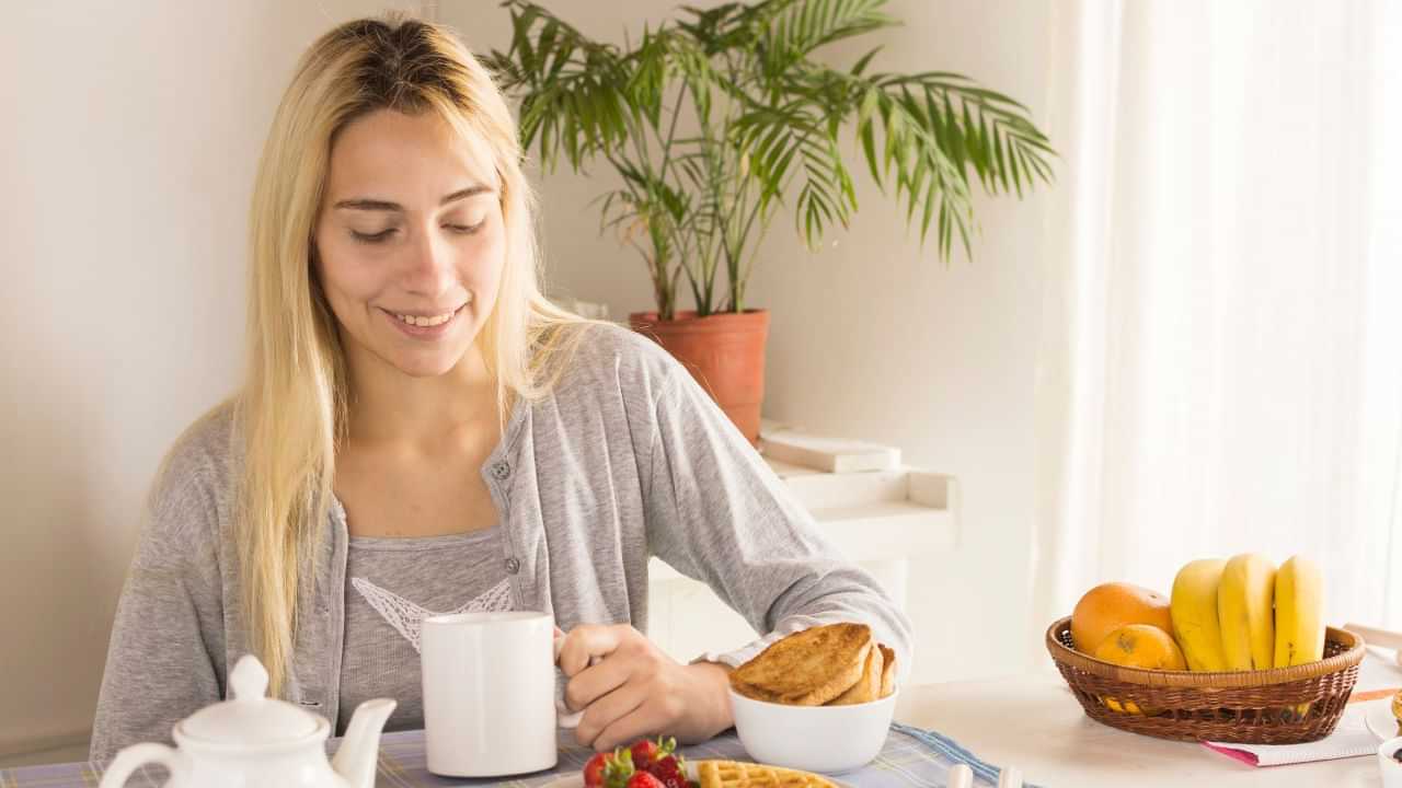 Health Tips: உங்களுக்கு உணவுடன் டீ குடிக்க பிடிக்குமா..? ஏன் இந்த தவறை செய்யக்கூடாது?