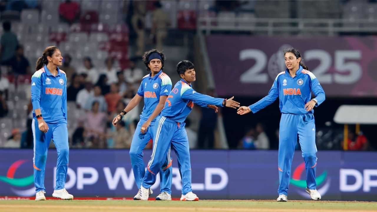 Women’s World Cup 2025: இந்திய மகளிர் அணி அரையிறுதியில் யாரை எதிர்கொள்ளும்? அட்டவணை இதோ! Women’s World Cup 2025: இந்திய மகளிர் அணி அரையிறுதியில் யாரை எதிர்கொள்ளும்? அட்டவணை இதோ!