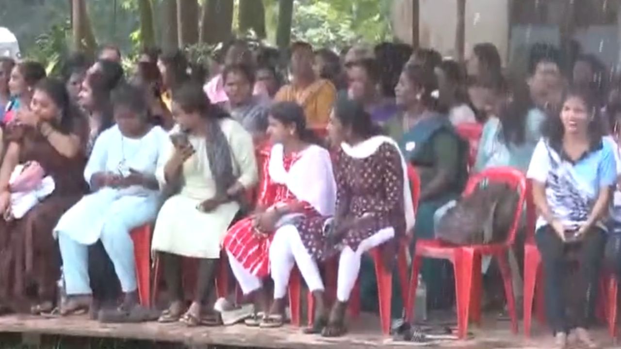 சேற்றோடு விளையாடு – விவசாயத்துக்கு ஆதரவாக ஒரு விழா!