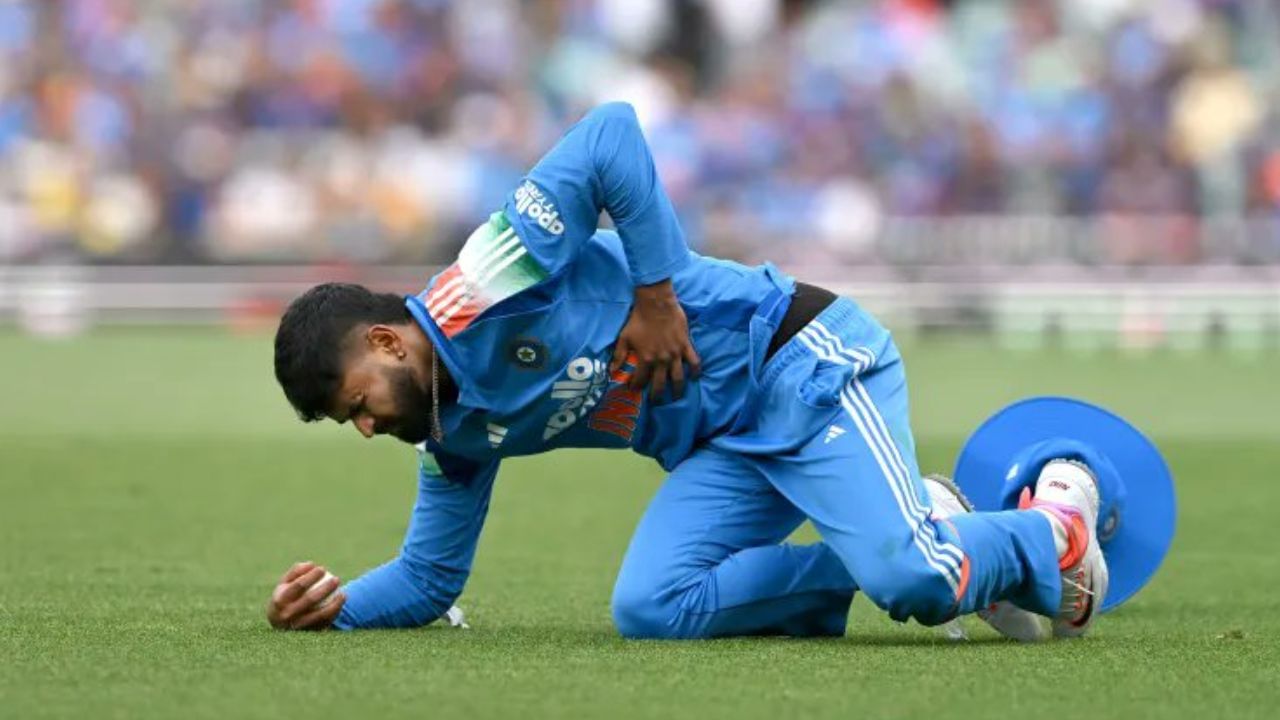 Australia vs India: விலா எலும்பில் உள் இரத்தப்போக்கால் அவதி.. ஐசியூவில் அனுமதிக்கப்பட்ட ஷ்ரேயாஸ் ஐயர்..! Australia vs India: விலா எலும்பில் உள் இரத்தப்போக்கால் அவதி.. ஐசியூவில் அனுமதிக்கப்பட்ட ஷ்ரேயாஸ் ஐயர்..!