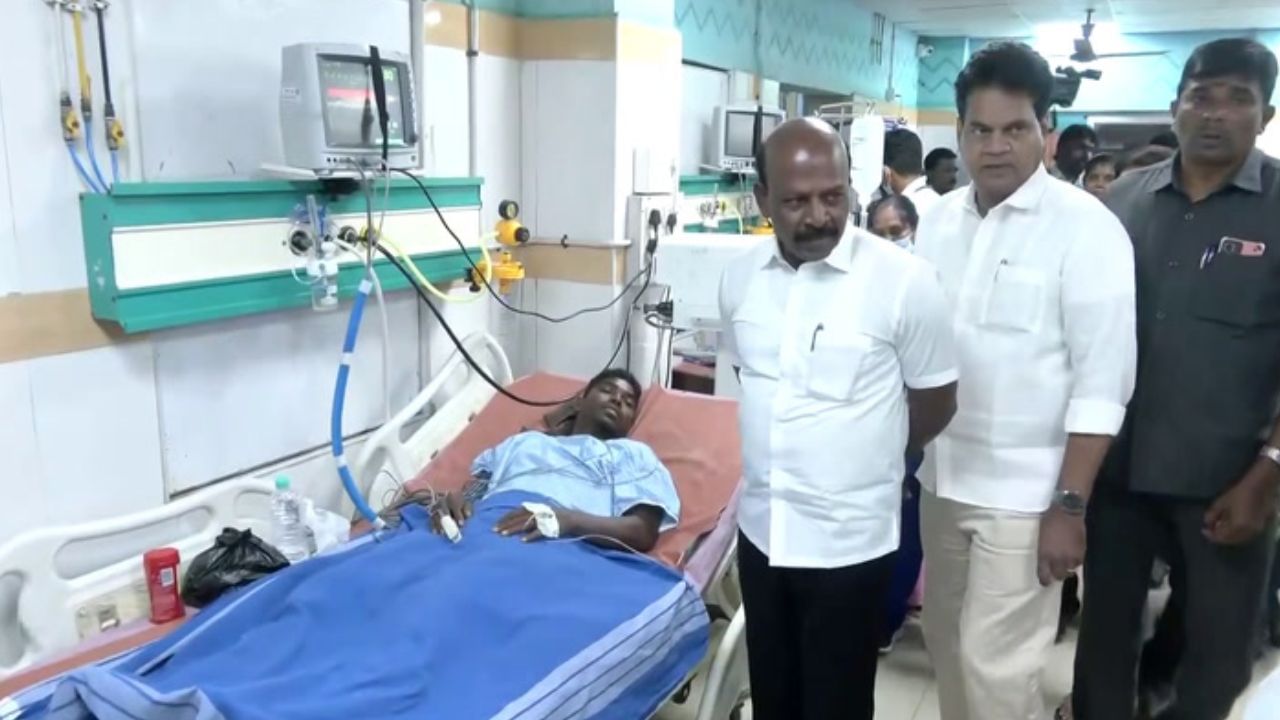 அனல் மின் நிலைய விபத்து.. காயமடைந்தவர்கள் நலம் விசாரித்த மா.சுப்பிரமணியன்!