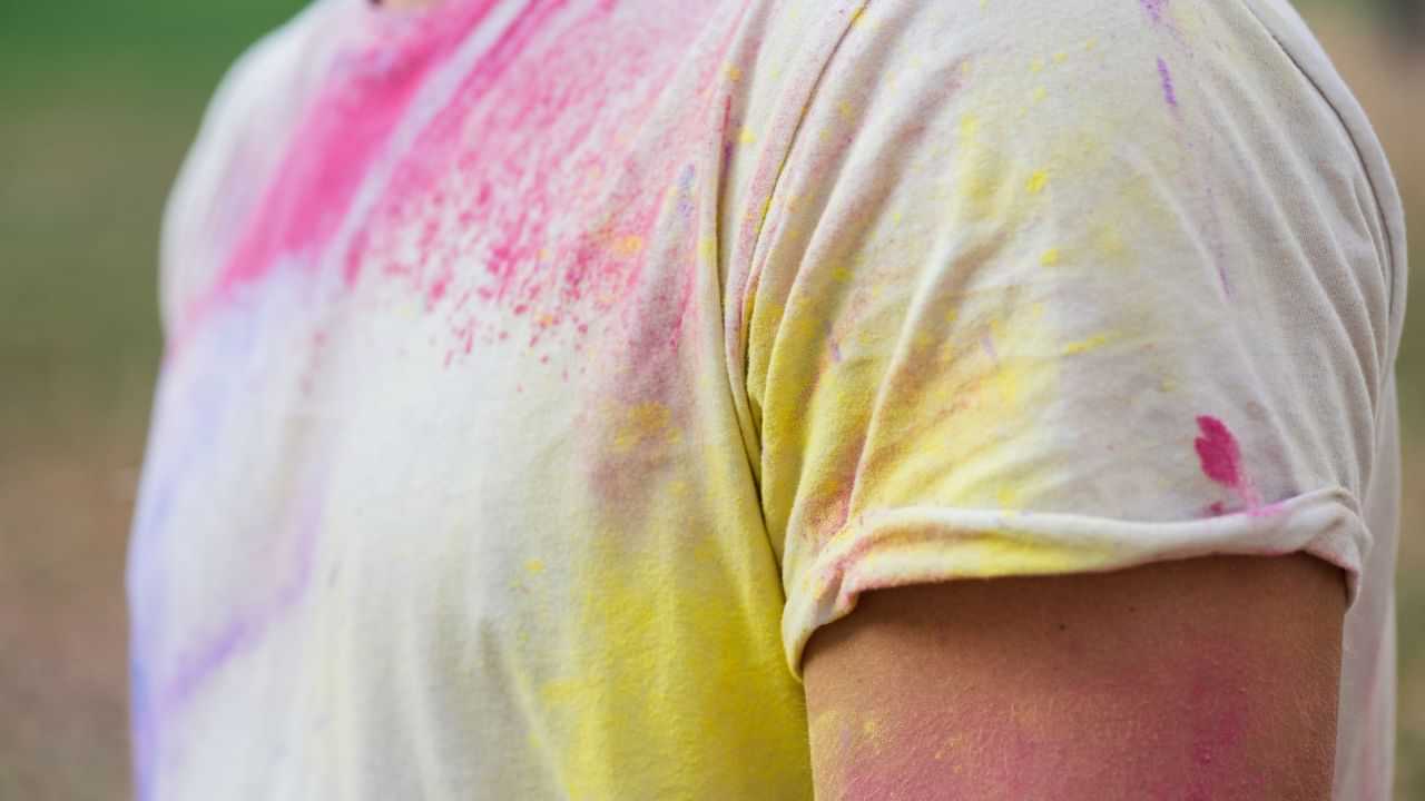 Stain Removal: உங்கள் ஃபேவரைட் ஆடையில் சாயமா..? நீக்கும் டிரிக்ஸ் இதுதான்..! Stain Removal: உங்கள் ஃபேவரைட் ஆடையில் சாயமா..? நீக்கும் டிரிக்ஸ் இதுதான்..!