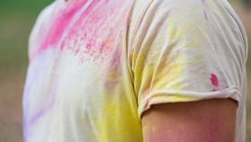 Stain Removal: உங்கள் ஃபேவரைட் ஆடையில் சாயமா..? நீக்கும் டிரிக்ஸ் இதுதான்..!...