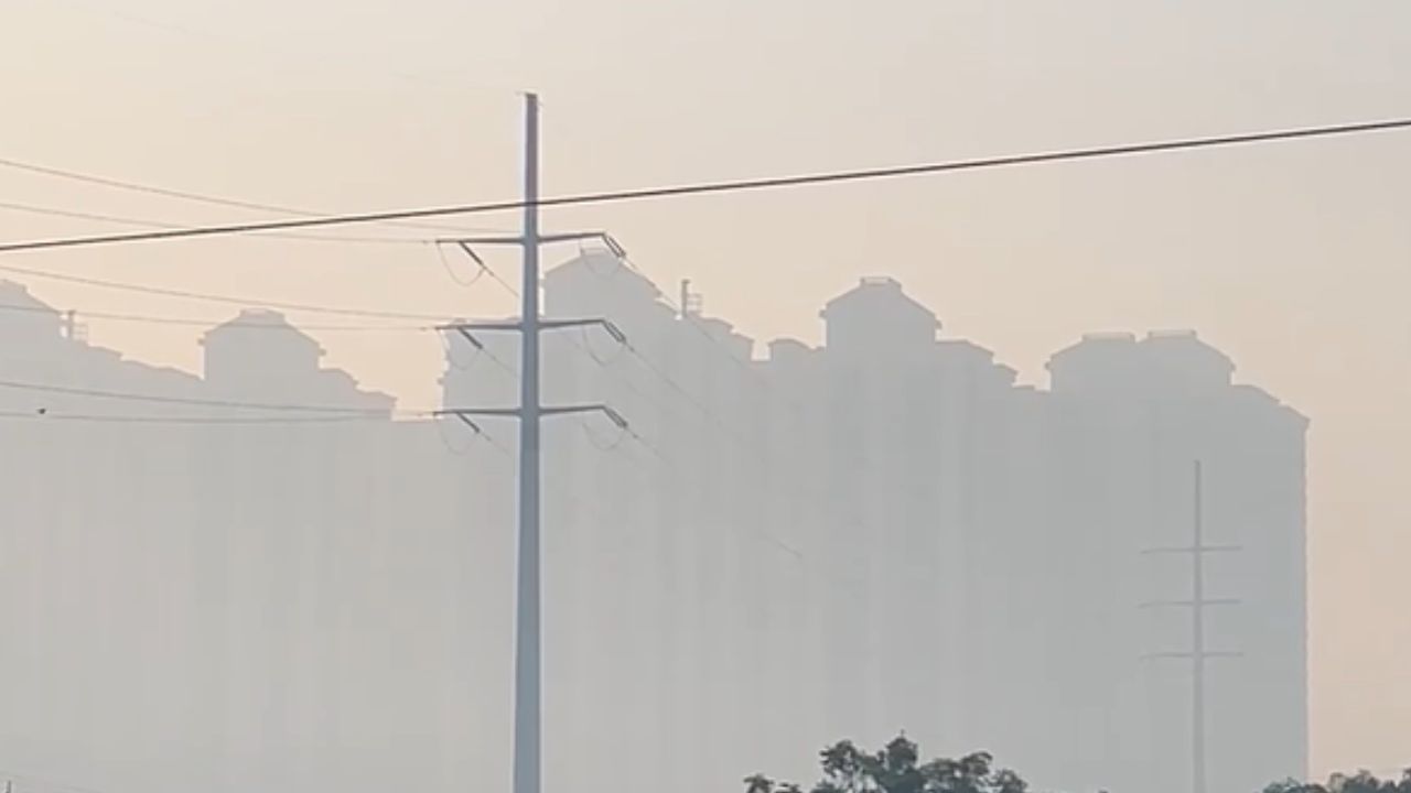 டெல்லியை வாட்டி வதைக்கும் காற்று மாசு! டெல்லியை வாட்டி வதைக்கும் காற்று மாசு!