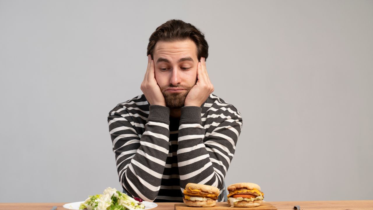 Health Tips: வெறும் வயிற்றில் சாப்பிடக்கூடாத உணவுகள்.. இவை வாயு தொல்லை தரும்..!