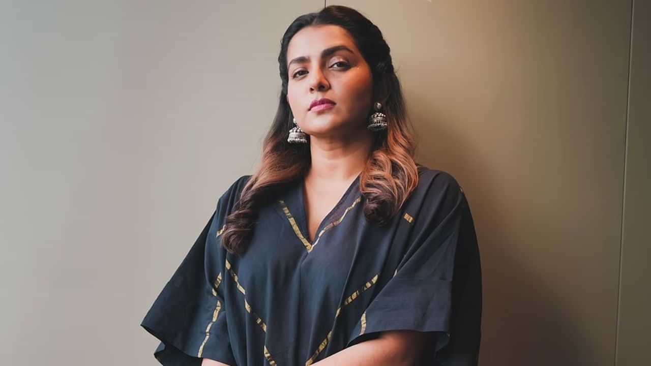 வாழ்க்கையில் போலி முகமூடி எனக்கு தேவையில்லை - நடிகை பார்வதி திருவோத்து