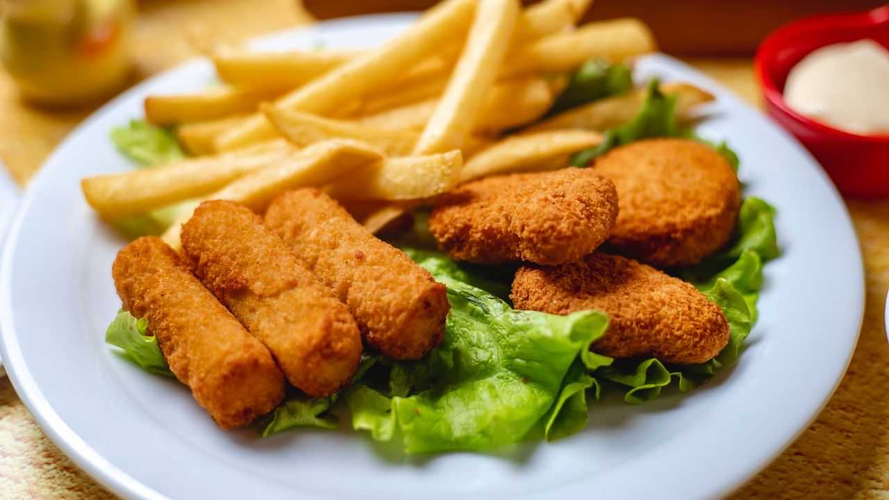 Food Recipe: ஜில் மழையுடன் ஹாட் ஸ்நாக்ஸ்.. சிம்பிள் & டேஸ்ட் உருளைக்கிழங்கு நக்கட்ஸ் ரெசிபி! Food Recipe: ஜில் மழையுடன் ஹாட் ஸ்நாக்ஸ்.. சிம்பிள் & டேஸ்ட் உருளைக்கிழங்கு நக்கட்ஸ் ரெசிபி!