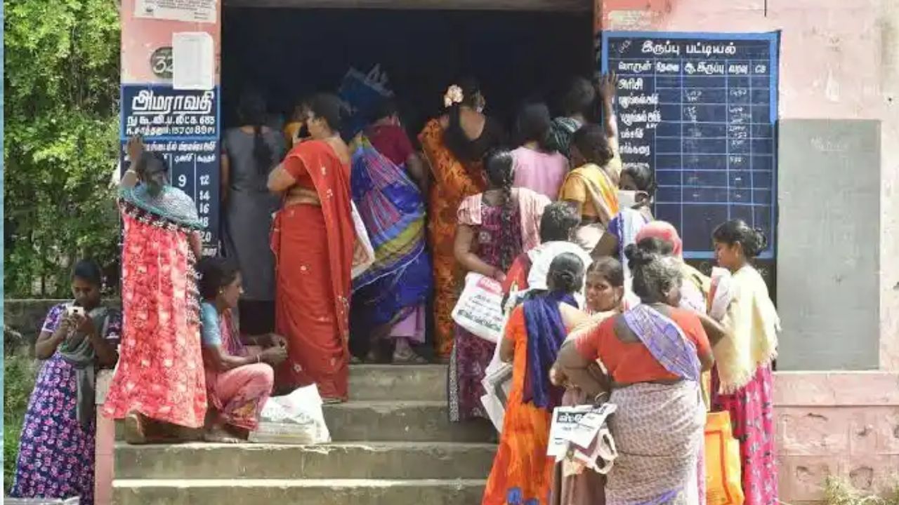 இன்று முதல் 4 நாட்களுக்கு.. வீடு தேடி வரும் ரேஷன் பொருள்கள்!!