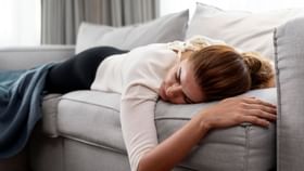 Health Tips: வயிற்றை அழுத்தி தூங்குவது நல்லதா..? உடலில் என்னென்ன பிரச்சனைகள் ஏற்படும்?...