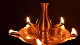 எரிந்த விளக்கு திரியை தூக்கி போடாதீங்க.. இப்படி செய்தால் வீட்டுக்கு நல்லது!...