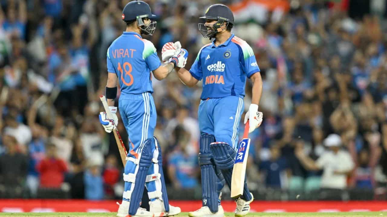 IND vs SA Series: முதல் போட்டியிலேயே வரலாறு படைக்கும் ரோஹித்-கோலி ஜோடி.. எப்படி தெரியுமா? IND vs SA Series: முதல் போட்டியிலேயே வரலாறு படைக்கும் ரோஹித்-கோலி ஜோடி.. எப்படி தெரியுமா?