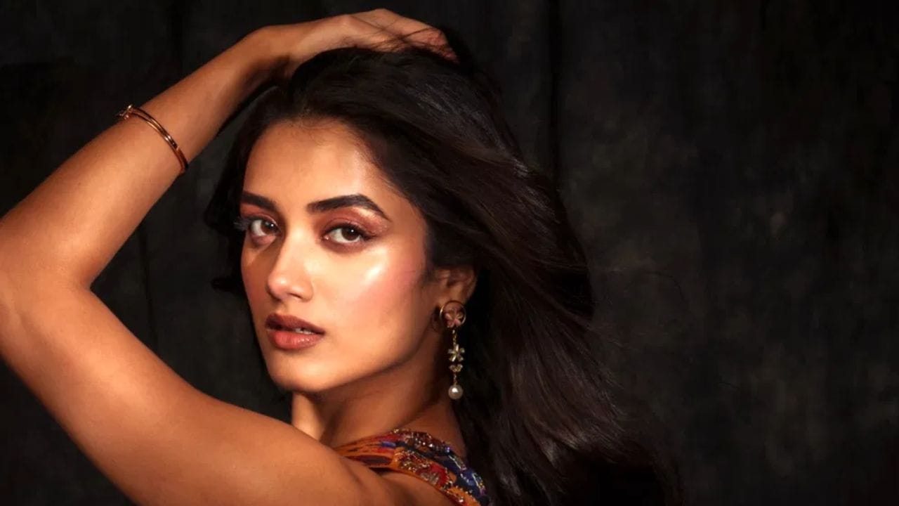 தெலுங்கில் விஜய் தேவரகொண்டாவுக்கு ஜோடியாக கிங்டம் என்ற படத்தில் நடித்தார். இந்தப் படம் பெரும் எதிர்பார்ப்புகளுக்கு மத்தியில் வெளியானது, ஆனால் படத்திற்கு அதிக வரவேற்பு கிடைக்கவில்லை. ஆனாலும், பாக்யஸ்ரீக்கான வாய்ப்புகள் குறையவில்லை. உடனடியாக அவருக்கு ராம் போத்தினேனி படத்தில் வாய்ப்பு கிடைத்தது.