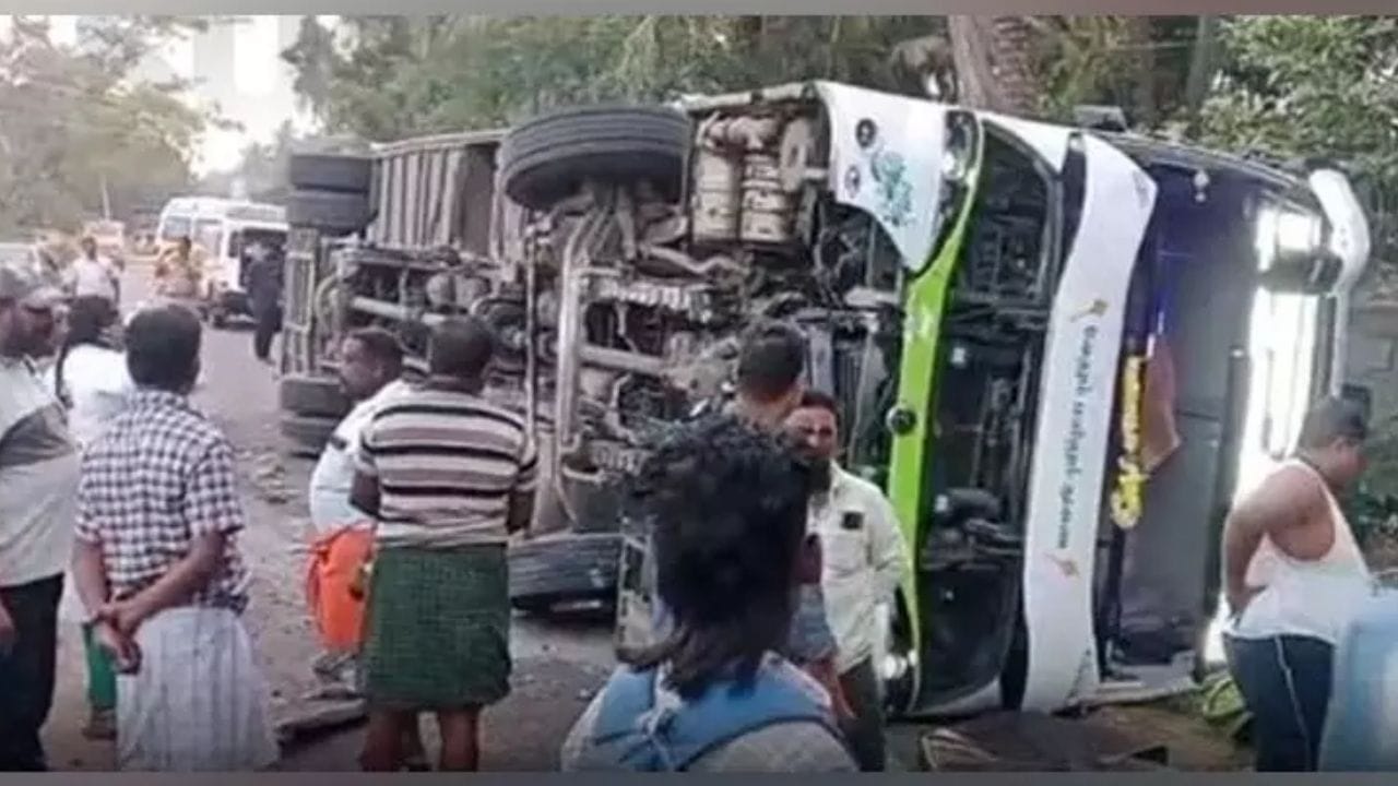 ஆம்னி பேருந்து கவிழ்ந்து கோர விபத்து.. 40க்கும் மேற்பட்ட பயணிகள் படுகாயம்!!