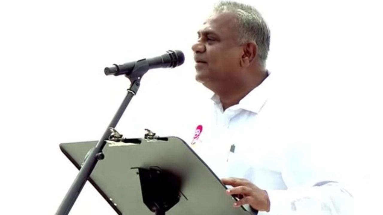 முதல்வர் பதவியில் விஜய் உறுதியாக அமருவார்…புஸ்ஸி ஆனந்த்!