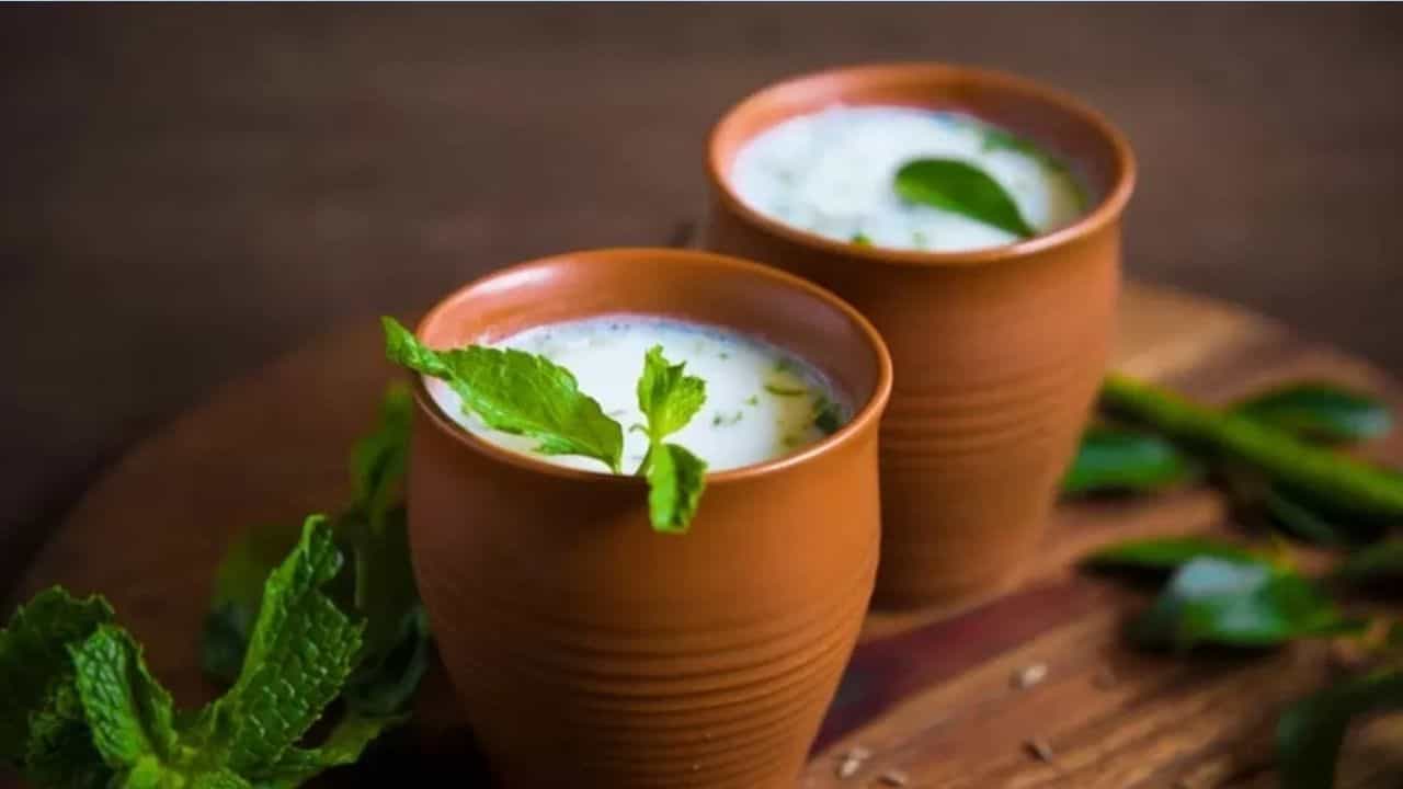 மோரில் கறிவேப்பிலை கலந்து சாப்பிடுவதால் இவ்வளவு நன்மைகளா? ஆச்சரிய தகவல்