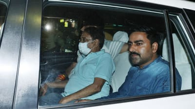 கோல்ட்ரிஃப் இருமல் மருந்து விளம்பரதாரரின் சொத்துக்கள் பறிமுதல்