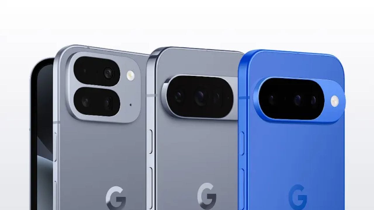 கூகுள் நிறுவனம் 2025-ல் தனது கூகுள் பிக்சல் 10 சீரீஸ் ஸ்மார்ட்போன்களை அறிமுகம் செய்தது. இந்த நிலையில், கூகுள் ஆண்டு இறுதி சேலில் இந்த மாடல் ஸ்மார்ட்போன்களுக்கு அசத்தல் தள்ளுபடிகள் வழங்கப்படுகின்றன. இந்த சீரீஸில் அறிமுகம் செய்யப்பட்ட பிக்சல் 10, பிக்சல் 10 ப்ரோ, பிக்சல் 10 ப்ரோ எக்ஸ்எல், பிக்சல் 10 ப்ரோ ஃபோல்டு ஆகிய ஸ்மார்ட்போன்களுக்கு இது பொருந்தும்.