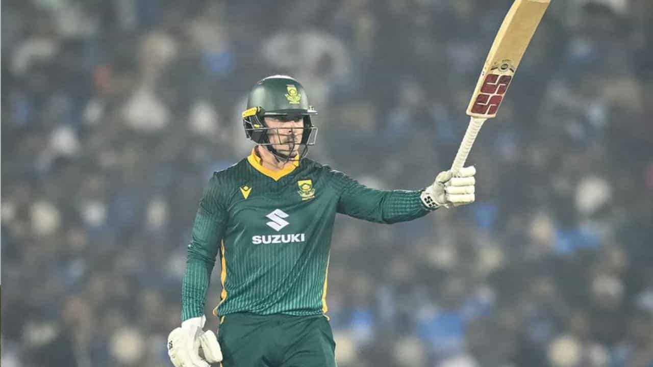 இந்தியாவிற்கு எதிராக 359 ரன்கள் இலக்கு.. கெத்தாக துரத்தி வெற்றி கண்ட தென்னாப்பிரிக்கா! இந்தியாவிற்கு எதிராக 359 ரன்கள் இலக்கு.. கெத்தாக துரத்தி வெற்றி கண்ட தென்னாப்பிரிக்கா!