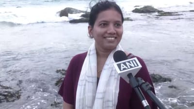 2025ஆம் ஆண்டின் கடைசி சூரிய அஸ்தமனம்.. காண குவிந்த பயணிகள்!