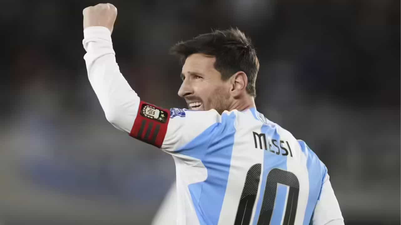 இந்தியாவில் லியோனல் மெஸ்ஸி ஏன் விளையாட முடியாது...காரணம் இதோ! இந்தியாவில் லியோனல் மெஸ்ஸி ஏன் விளையாட முடியாது...காரணம் இதோ!