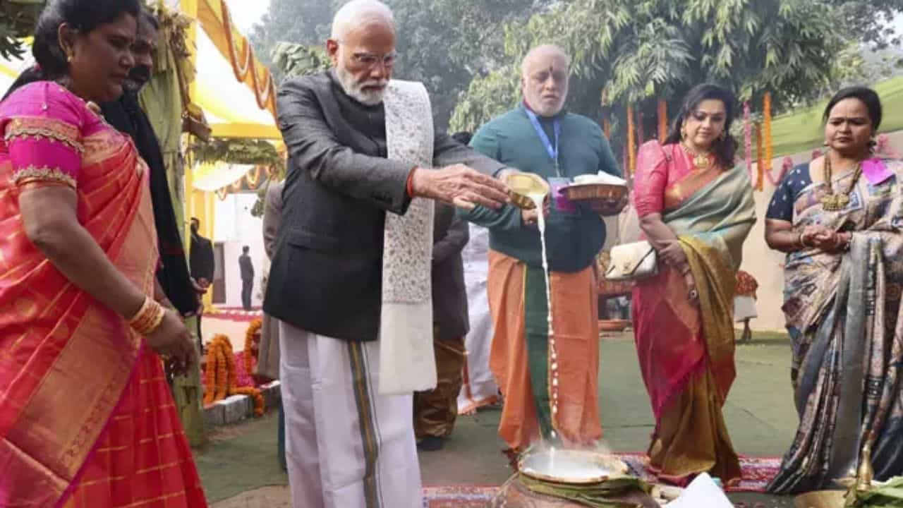 பொங்கலுக்கு தமிழகம் வருகிறார் பிரதமர் மோடி?.. விவசாயிகளுடன் கொண்டாட திட்டம்!! பொங்கலுக்கு தமிழகம் வருகிறார் பிரதமர் மோடி?.. விவசாயிகளுடன் கொண்டாட திட்டம்!!