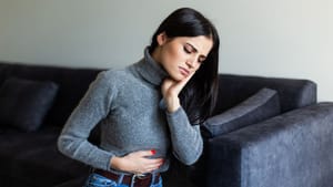 Women’s Health: பெண்களே உஷார்! தொப்புளில் அடிக்கடி வலியா? இந்த பிரச்சனைகளாக இருக்கலாம்! Women’s Health: பெண்களே உஷார்! தொப்புளில் அடிக்கடி வலியா? இந்த பிரச்சனைகளாக இருக்கலாம்!