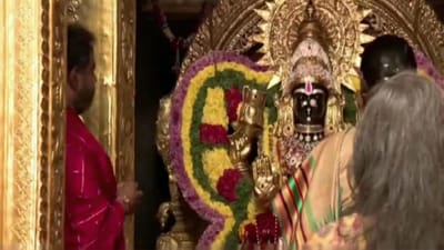 வேலூர் தங்க கோயிலில் ஜனாதிபதி திரெளபதி முர்மு வழிபாடு!