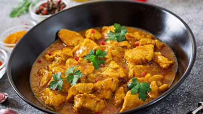 வீட்டிலேயே பக்கா டேஸ்ட்.. பஞ்சாபி ஸ்டைல் பட்டர் சிக்கன் ரெசிபி!