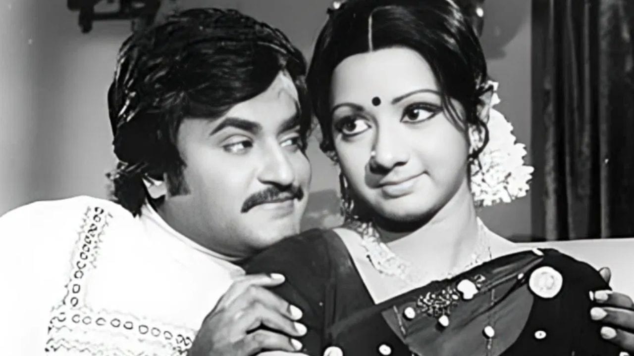 70 ஆண்டுகளுக்குப் பிறகும், இளம் ஹீரோக்களால் கூட சாத்தியமில்லாத பாக்ஸ் ஆபிஸ் சாதனைகளை அவர் தொடர்ந்து படைத்து வருகிறார். திரையில் ரஜினிகாந்த் ஒரு சூப்பர் ஸ்டாராக இருந்தாலும், அவரது பணிவு, ஆன்மீகம் மற்றும் திரைக்குப் பின்னால் உள்ள கருணை அவரை தனித்து நிற்க வைக்கிறது