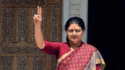 ஜெயலலிதா நம்பிக்கையை காக்க ஒன்றிணையும் நேரம்.. சின்னம்மா அழைப்பு!