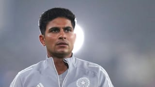 Shubman Gill: சுப்மன் கில்லுக்கு சம்பளத்தை உயர்த்தும் பிசிசிஐ? எத்தனை கோடி தெரியுமா?