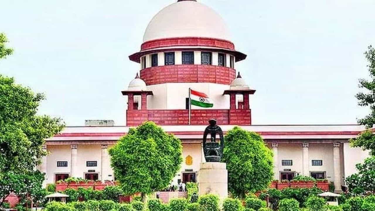 பெண் மீது ஆசிட் வீசப்பட்ட சம்பவம்...16 ஆண்டு கால தாமதத்தை கண்டித்த உச்சநீதிமன்றம்!