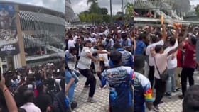 அதிரடி ஆரம்பம்.. ஜன நாயகன் இசை வெளியீட்டு விழா – மேளதாள கொண்டாட்டத்தில் ரசிகர்கள் – வைரலாகும் வீடியோ!...