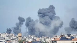 தொடங்கியது பதிலடி.. சிரியா ஐ.எஸ்.ஐ.எஸ் தளங்கள் மீது அமெரிக்கா வான்வழித் தாக்குதல்!