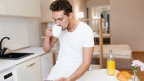 Health Tips: குளிர்காலத்தில் ஒரு கிளாஸ் ஹாட் வாட்டர்.. குவியும் ஆரோக்கிய நன்மைகள்..!...