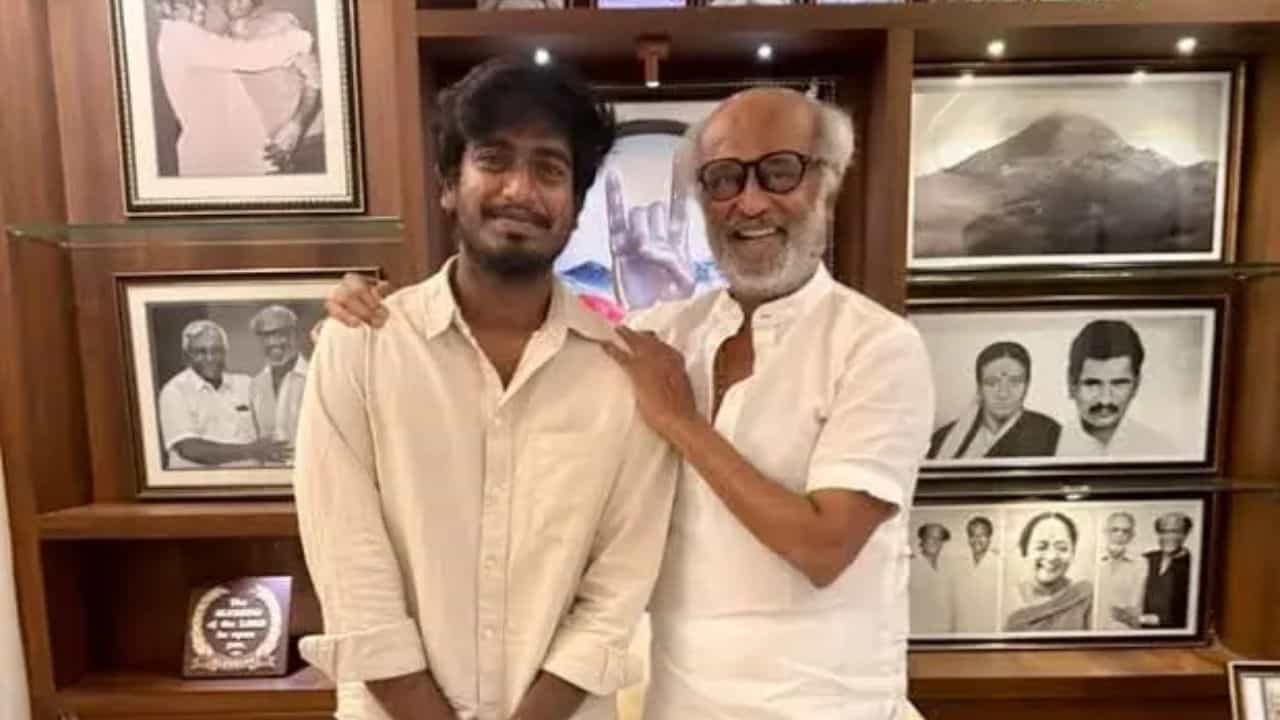 நான் ஹீரோவா நடிக்க முக்கிய காரணம் ரஜினிகாந்த் தான் - இயக்குநர் அபிஷன் ஜீவிந்த் நான் ஹீரோவா நடிக்க முக்கிய காரணம் ரஜினிகாந்த் தான் - இயக்குநர் அபிஷன் ஜீவிந்த்