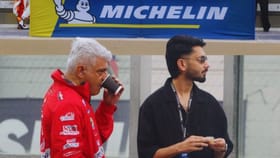 அபுதாபி கார் ரேஸ் களத்தில் சந்தித்த அஜித் குமார்- அனிருத்.. ரசிகர்களிடையே வைரலாகும் போட்டோஸ்!...