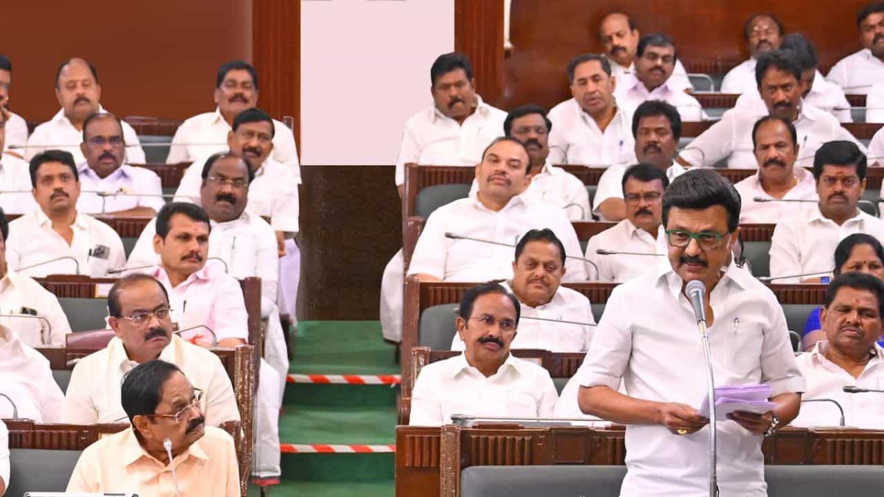 பகுதி நேர ஆசிரியர்களுக்கு குட் நியூஸ்...சட்டப்பேரவையில் முதல்வர் மு.க.ஸ்டாலின் அறிவிப்பு!