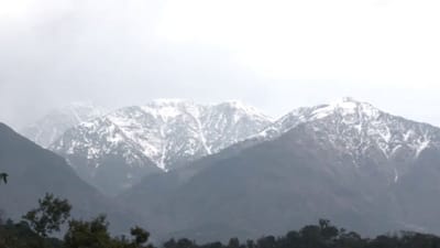 ஜம்முவில் கடும் பனிப்பொழிவு.. பாதுகாப்பாக இருக்க அறிவுறுத்தல்!