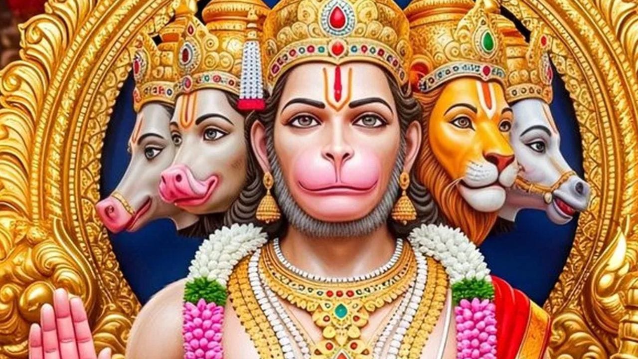 அதேபோல், வீட்டில் அனுமனின் புகைப்படத்தை வைத்திருக்கும் போது, ​​வாஸ்து விதிகளைப் பின்பற்ற வேண்டும். குறிப்பாக, திசையில் மிகவும் கவனமாக இருக்க வேண்டும். அனுமனின் படம் தெற்கு நோக்கி இருப்பதை உறுதி செய்ய வேண்டும். 
தெற்கிலிருந்து வரும் எதிர்மறை சக்திகள் அனுமனின் செல்வாக்கால் அழிக்கப்பட்டு, வீட்டில் ஒரு நேர்மறையான சூழ்நிலை உருவாக்கப்படுகிறது.