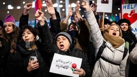 உடனே வெளியேறுங்கள்… ஈரானில் வன்முறை போராட்டங்கள் தீவிரம் – பயணத்தை தவிர்க்க இந்தியர்களுக்கு மத்திய அரசு எச்சரிக்கை...