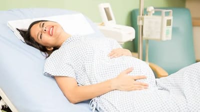 கடுமையான முதுகுவலி, அடிவயிற்றில் அதீத வலி.. இது பிரசவ அறிகுறிகள்!