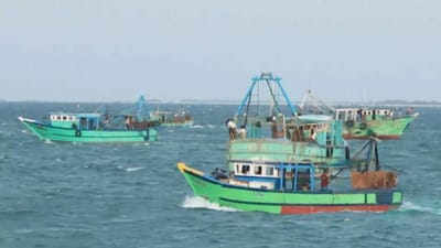 நடுக் கடலில் 7 தமிழக மீனவர்கள் கைது!