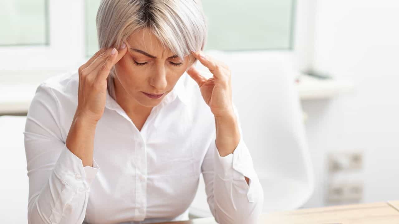 Brain Development: இளைஞர்களிடையே அதிகரிக்கும் ஞாபக மறதி? இதற்கு மொபைல் போன் காரணமா?